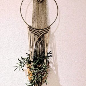 🪴 Suspension en macramé brun – Cercle métal